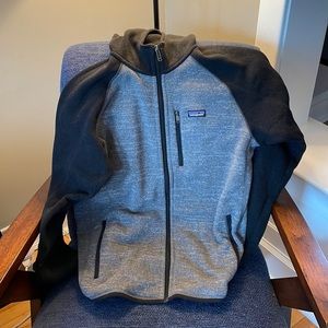 Mens Patagonia better sweater hoody. Size L